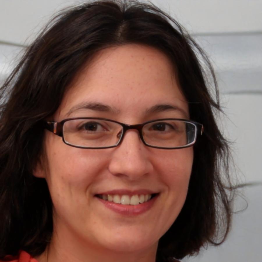 Jolie Vangorder - E-commerce Director